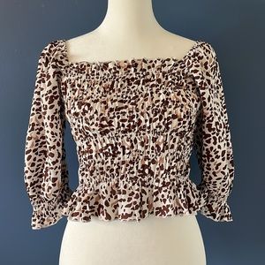 Listicle cropped Animal Print Blouse  sz. large/grande